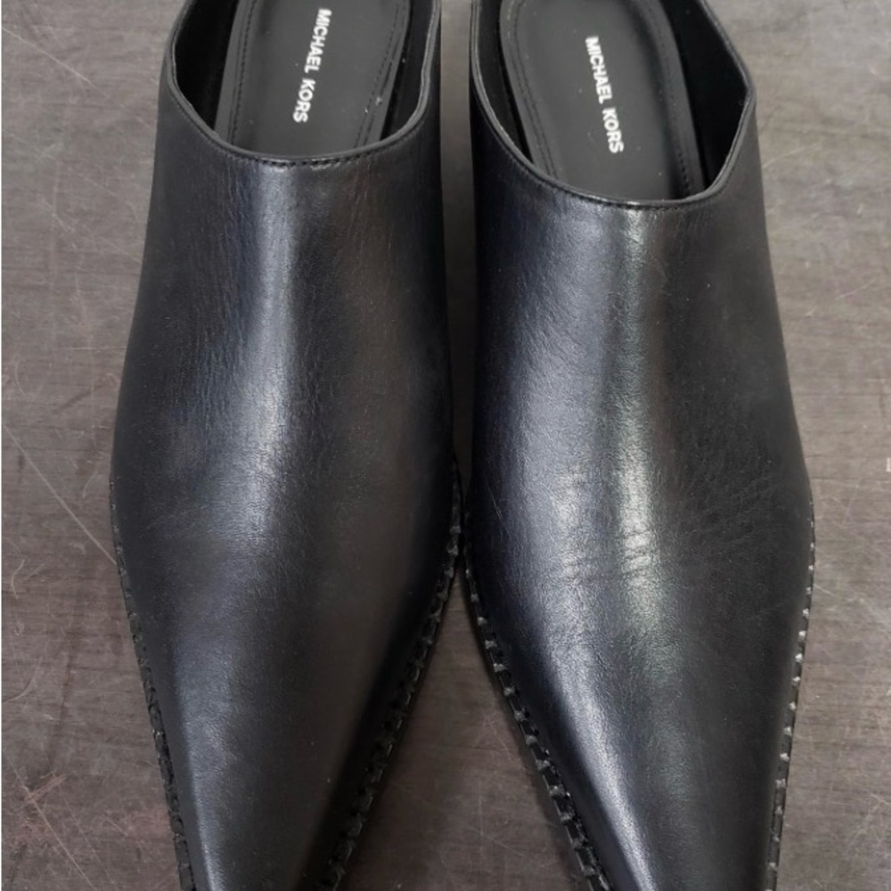 Michael Kors Black Leather Women’s Mules - Size 8 - Picture 2 of 7